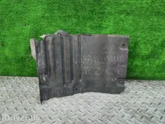 Защита арок передняя правая (подкрылок) BMW 5 серии, 2005 г.