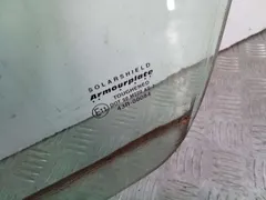 Стекло двери передней левой Volkswagen Touareg, 2006 г.