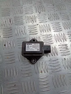 Датчик ускорения Volkswagen Passat, 2002 г.