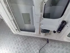 Дверь задняя левая Volkswagen Transporter, 2006 г.