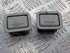 Крючок для одежды Audi A6, 2004 г.