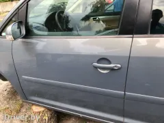 Петля двери передней левой Volkswagen Touran, 2005 г.