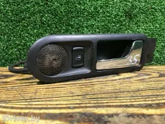 Ручка внутренняя передняя правая Volkswagen Passat, 2000 г.