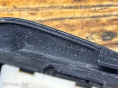 Кнопка стеклоподъемника заднего левого Toyota Avensis, 2005 г.