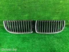 Решетка капота BMW 3 серии, 2005 г.
