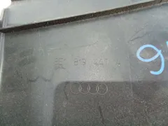 Дождевик Audi A4, 2003 г.