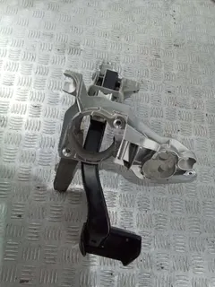 Узел педальный (блок педалей) Audi A6, 2007 г.