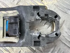 Скелет ручки наружной передней левой Volkswagen Passat, 1999 г.