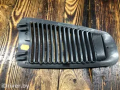 Пластик багажника Volkswagen Sharan, 2003 г.