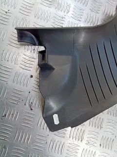 Обшивка стойки передней левой Volkswagen Passat, 2004 г.