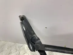 Петля крышки багажника Audi A6, 1996 г.