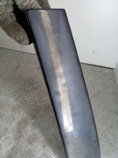 Обшивка стойки центральной правой Audi A8, 2005 г.