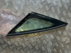 Стекло кузовное боковое левое Audi A8, 2005 г.