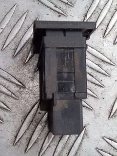 Кнопка подогрева заднего стекла Volkswagen Transporter, 2006 г.