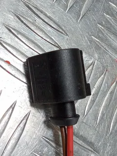 Разъем (фишка) проводки Volkswagen Passat, 2004 г.