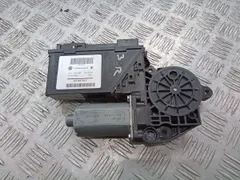 Моторчик стеклоподъемника задний правый Volkswagen Touareg, 2008 г.