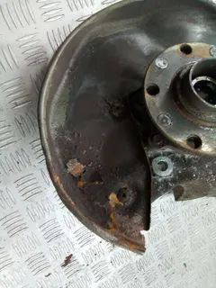 Кулак задний правый Audi A6, 2006 г.