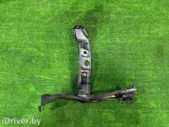 Передняя панель крепления облицовки (телевизор) Audi A6, 1994 г.