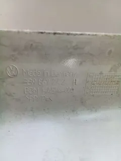 Обшивка стойки центральной правой Volkswagen Passat, 2002 г.