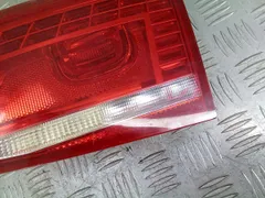 Фонарь крышки багажника правый Volkswagen Passat, 2012 г.