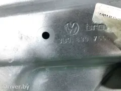 Стеклоподъемник электрический задний левый Volkswagen Passat, 2002 г.