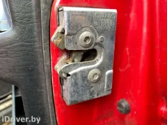 Замок двери передней правой Audi 80, 1994 г.