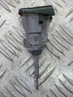 Личинка дверного замка Volkswagen Passat, 2003 г.
