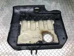 Декоративная крышка двигателя Volkswagen Passat, 2005 г.