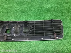 Решетка радиатора Audi 80, 1994 г.