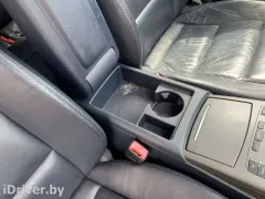 Консоль салона (кулисная часть) Audi A6, 2004 г.
