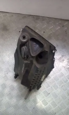 Корпус воздушного фильтра Audi A6, 2006 г.