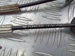 Трос двери передней Volkswagen Touareg, 2005 г.