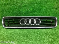 Решетка радиатора Audi 80, 1994 г.