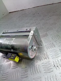Подушка безопасности пассажира Volkswagen Passat, 2003 г.