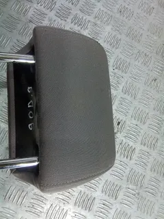Подголовник Audi A4, 2006 г.