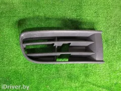 Заглушка (решетка) в бампер Volkswagen Polo, 2004 г.