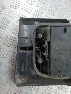 Фонарь крышки багажника левый Volkswagen Passat, 1990 г.