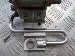 Петля двери задней правой Volkswagen Touareg, 2009 г.