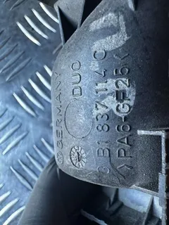 Ручка внутренняя передняя правая Volkswagen Passat, 1997 г.