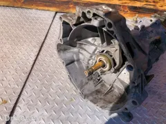КПП механическая (МКПП) Audi 100, 1987 г.