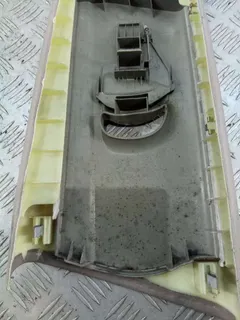 Обшивка стойки центральной правой Audi A4, 2002 г.