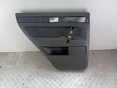 Обшивка двери задней левой (дверная карта) Volkswagen Touareg, 2005 г.