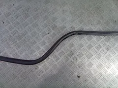 Уплотнитель двери задней правой Volkswagen Passat, 2011 г.