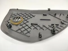 Накладка декоративная на торпедо Skoda Octavia, 2009 г.