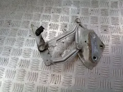Петля капота правая Volkswagen Touareg, 2005 г.
