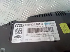 Щиток приборов (приборная панель) Audi A5, 2008 г.