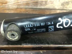Кронштейн крепления бампера Audi A4, 1999 г.