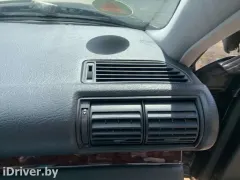 Панель передняя салона (торпедо) Audi A6, 1994 г.