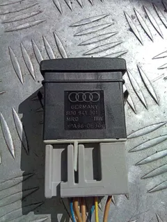 Кнопка корректора фар Audi A4, 1997 г.