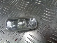Повторитель передний левый Audi A6, 2001 г.
